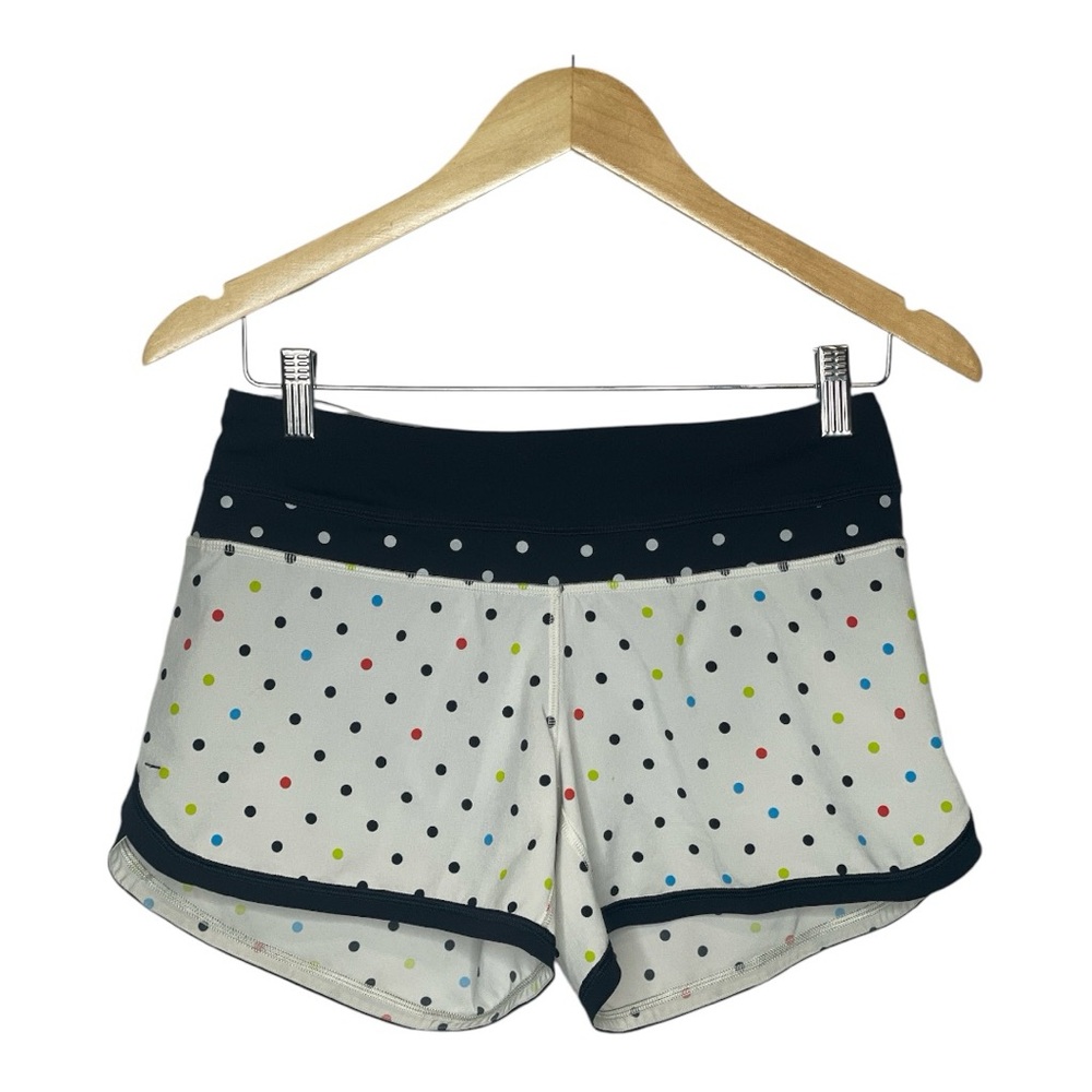 Lululemon Seawheeze Groovy Run Mid-Rise Shorts Wh… - image 1